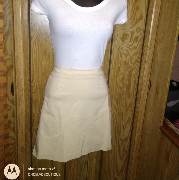 XOXO Khaki Skirt - Picture 3 of 4